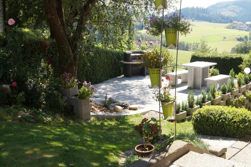 Ferienwohnung Hoebart Dorfstetten Bagian luar foto